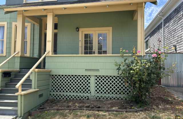 Cozy 1 Bedroom, 1 Bath Unit Gallery 1
