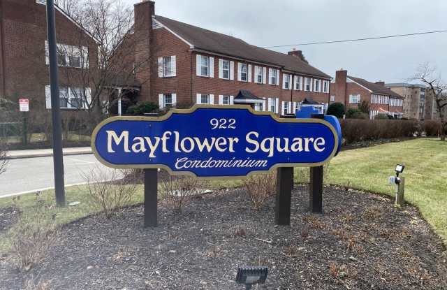 922 W MONTGOMERY AVENUE photos photos