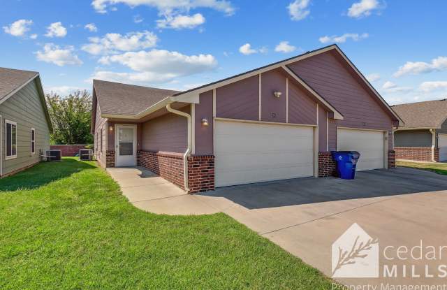 Maple Duplexes photos photos