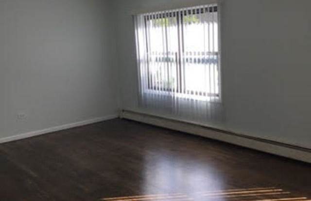 7632 South Stewart Ave photos photos