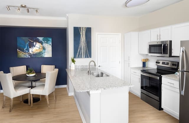 Reserve at Beachline Apartments photos photos
