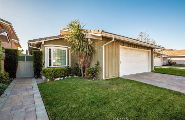 25 Birdsong - 25 Birdsong, Irvine, CA 92604