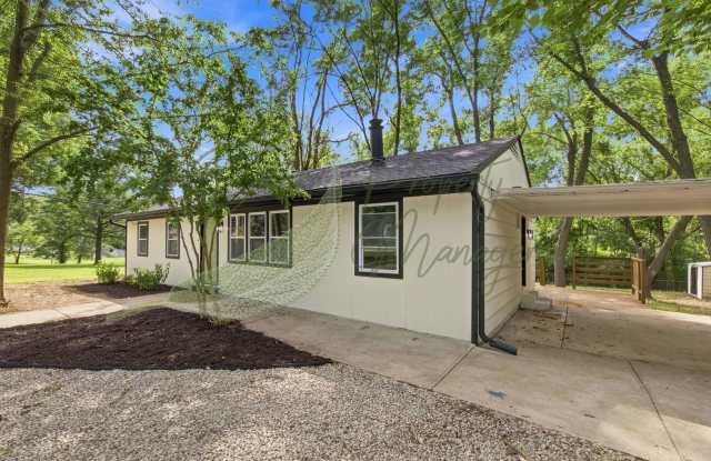 BEAUTIFUL HOME IN INDEPENDENCE!! Gallery 4