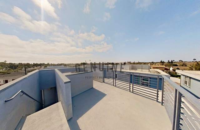 3Bd 2.5Ba Tri-Level Home w/Rooftop Deck photos photos