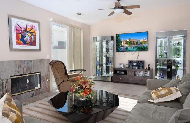 67646 S Natoma Drive Gallery 4