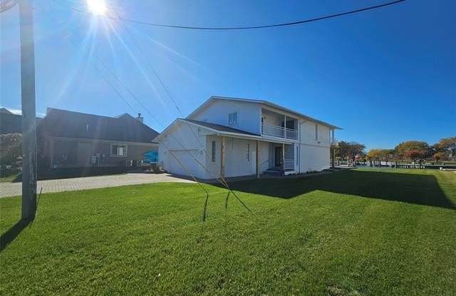 38025 Huron Pointe Drive - 38025 Huron Pointe Drive, Macomb County, MI 48045