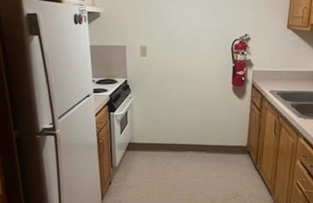 900 Harding Court - A - 900 Harding Court, Webster City, IA 50595