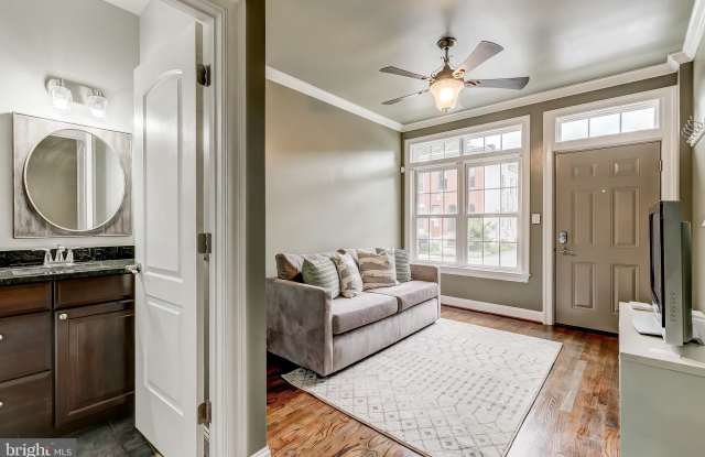 12 S COLLINGTON AVENUE Gallery 4