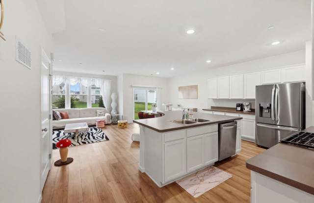 5920 Hawkweed Drive Gallery 4