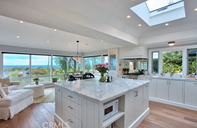 2639 Buckeye Street - 2639 Buckeye Street, Newport Beach, CA 92660