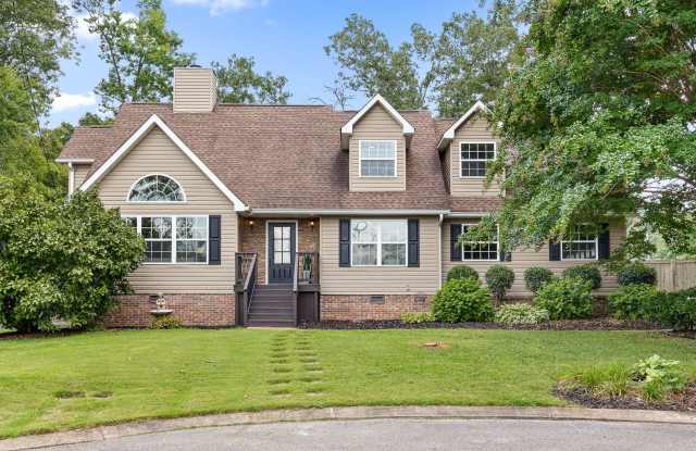COMING SOON!!! 4 bedroom 2.5 bath house with lawncare, internet and security system included photos photos