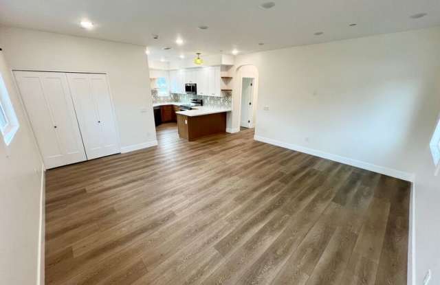 669-2 Townsite Dr Gallery 2