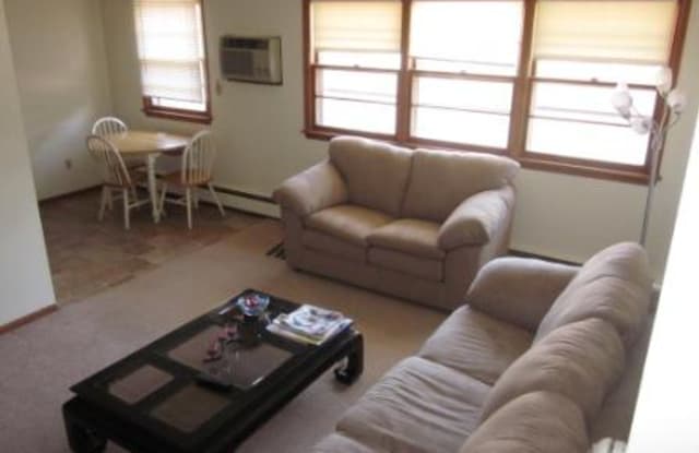 8208 West 31st Street - 203 - 8208 West 31st Street, St. Louis Park, MN 55426