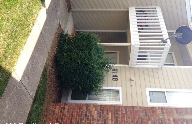 6148 Heathridge Court A - 6148 Heath Ridge Ct, Charlotte, NC 28210
