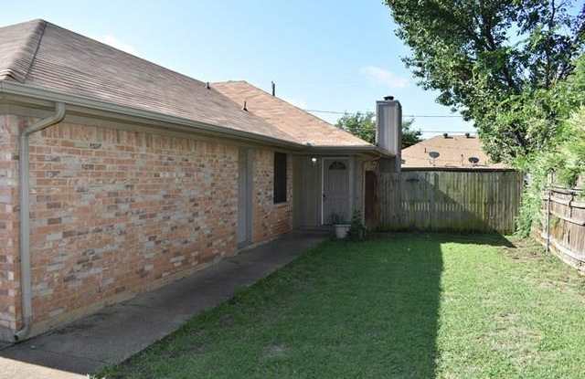 7704 Westcliff Street Gallery 2