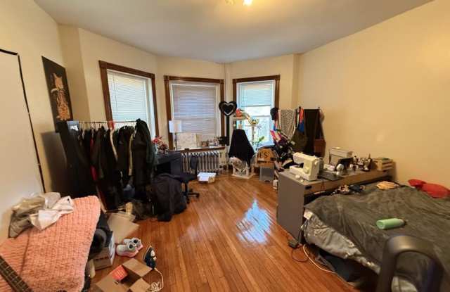 21 Gibbs St. - 21 Gibbs Street, Brookline, MA 02446