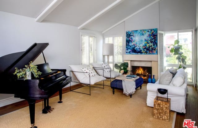1322 AVENIDA DE CORTEZ - 1322 Avenida De Cortez, Los Angeles, CA 90272