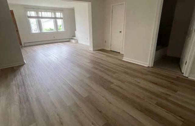 442 W Main Street - 442 West Main Street, Plymouth, PA 18651