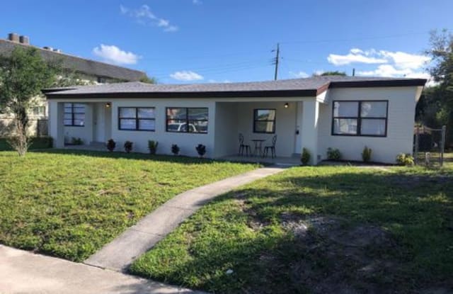 2016 Northeast 170th Street - 2016 NE 170th St, North Miami Beach, FL 33162