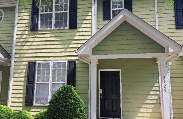 4425 Log Cabin Dr - 4425 Log Cabin Drive, Raleigh, NC 27616