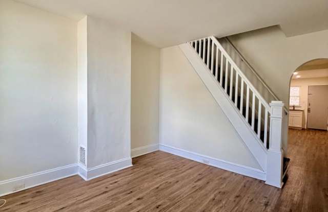 Available Now | Inviting 2-Bedroom Home with Pet-Friendly Living photos photos Available Now | Inviting 2-Bedroom Home with Pet-Friendly Living photos photos