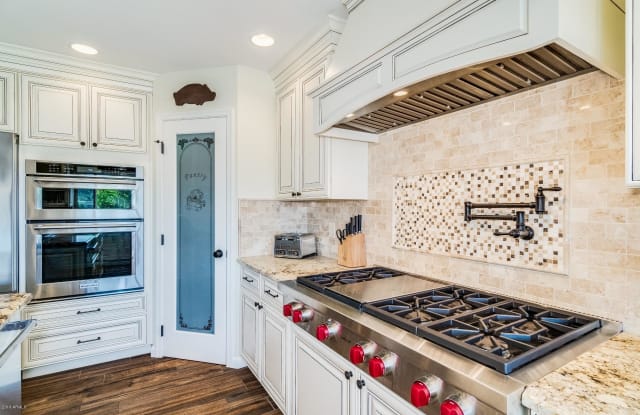 10801 N 68TH Street - 10801 North 68th Street, Scottsdale, AZ 85254