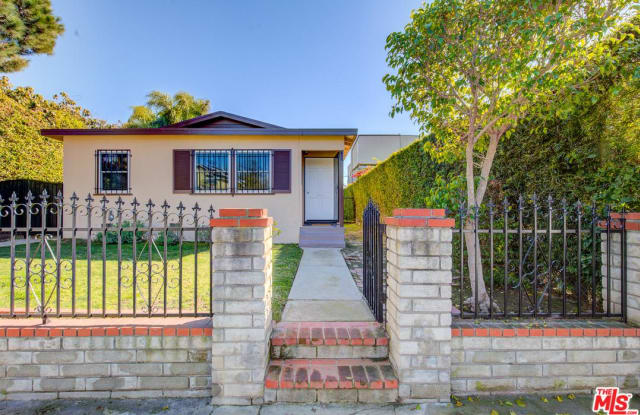536 SAN JUAN Avenue - 536 San Juan Avenue, Los Angeles, CA 90291