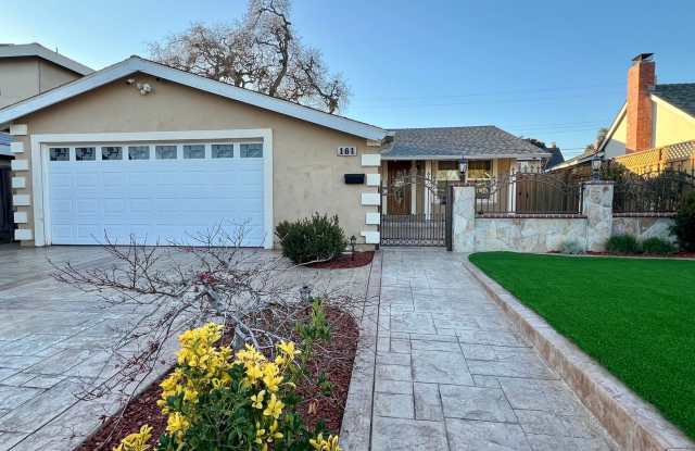 Beautifully remodeled one story house in Blossom Valley! $4900 photos photos Beautifully remodeled one story house in Blossom Valley! $4900 photos photos