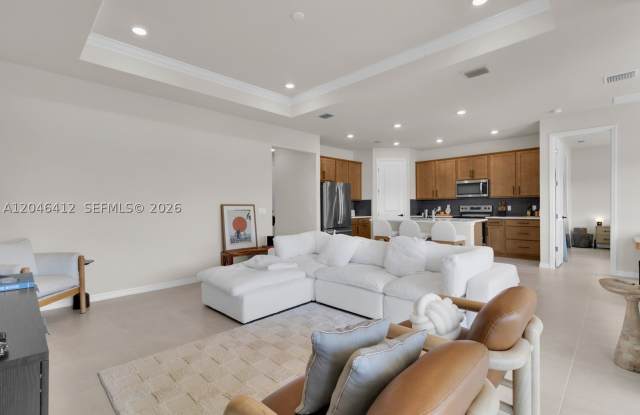 2081 MOSSY VINE AV Gallery 4