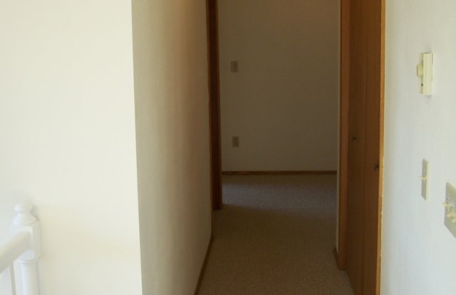 Spacious Home in Beautiful Neighborhood! photos photos
