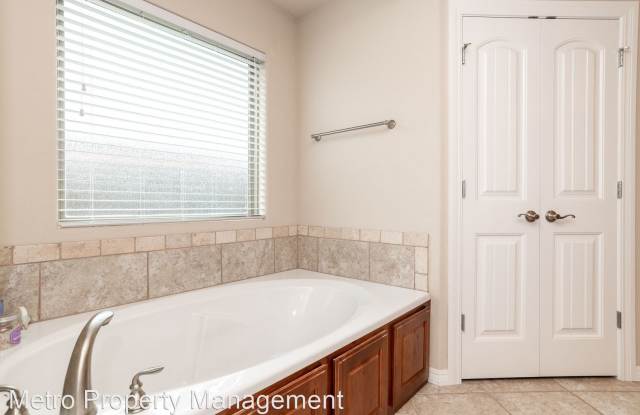 2956 W Marble Drive Gallery 3