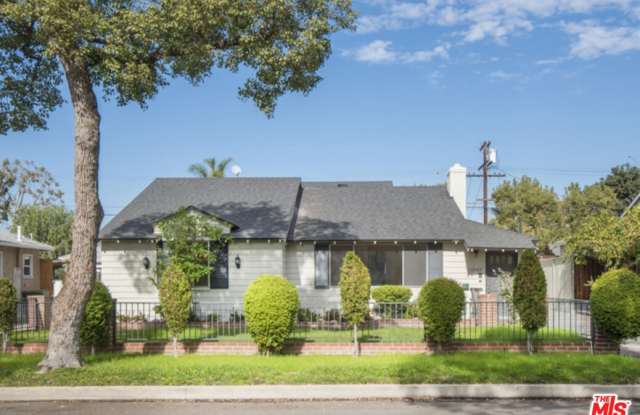 13947 Peach Grove St - 13947 Peach Grove Street, Los Angeles, CA 91423