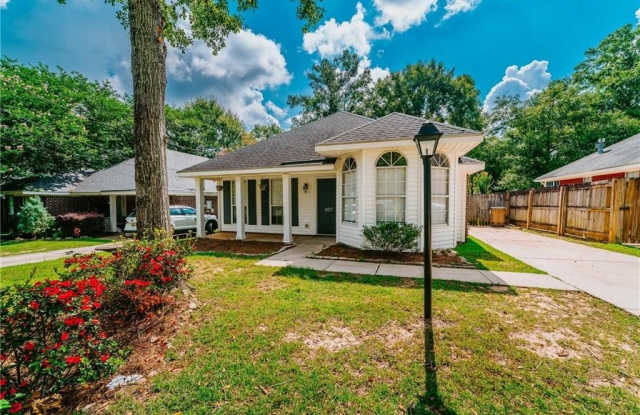 957 Wesley Avenue - 957 Wesley Avenue, Mobile, AL 36609 957 Wesley Avenue - 957 Wesley Avenue, Mobile, AL 36609