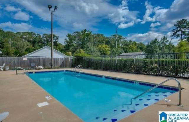 2514 VETERANS MEMORIAL PARKWAY Gallery 2