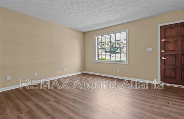 392 Northdale Court Gallery 2
