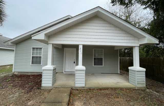 5200 Arrowhead Rd - 5200 Arrowhead Road, Escambia County, AL 32507