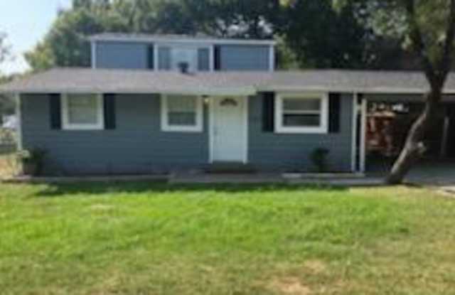 707 Westshore Drive - 707 Westshore Drive, St. Paul, TX 75098