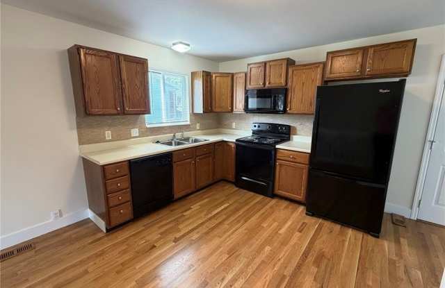 962 Windstream Drive Gallery 2