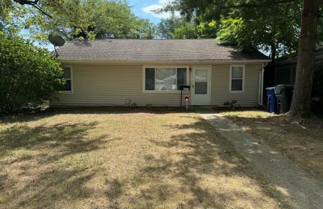 3 Bedroon 1 Bath Ranch Eastminster - 2975 Brownlee Avenue, Columbus, OH 43209