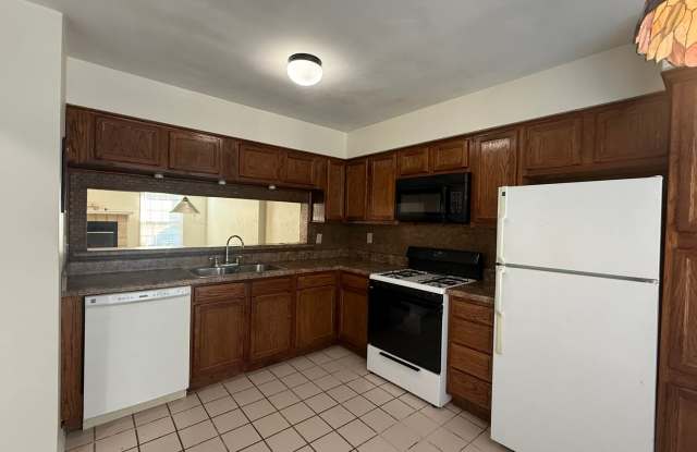 Townhouse in Virginia Beach Gallery 3