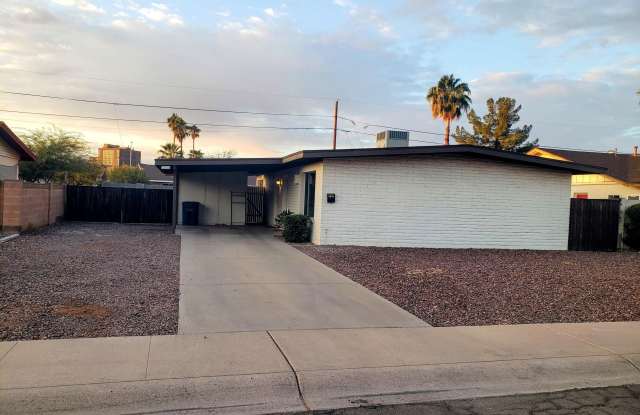 1307 E CAMPUS Drive - 1307 East Campus Drive, Tempe, AZ 85282