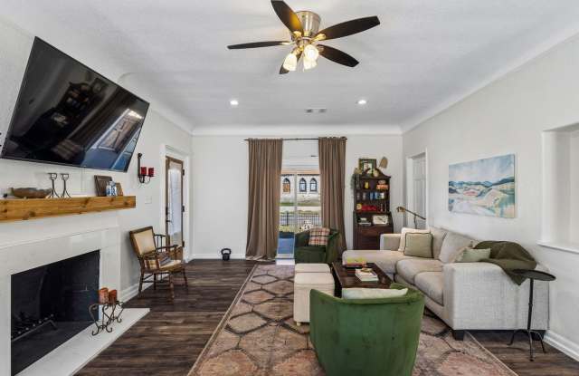 1444 McKinley Ave photos photos