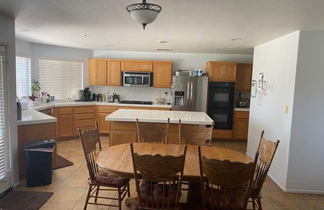 1137 Archer Circle Gallery 4