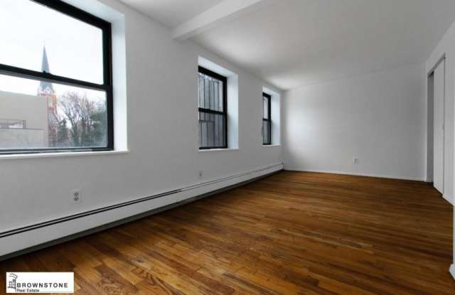 271 COLUMBIA ST. Gallery 2