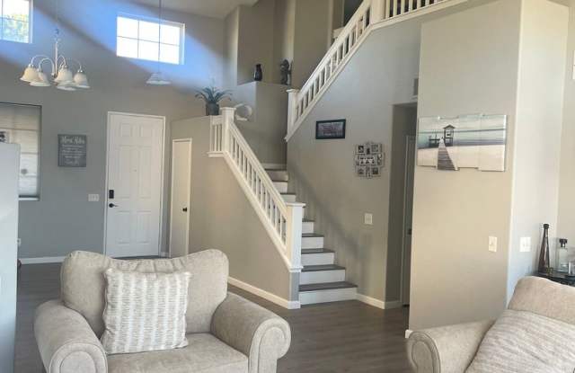 GORGEOUS AND IMMAXCULATE 4 BDRM 3 BA STORY HOME FOR LEASE PALMDALE!  PET FRIENDLY Gallery 4