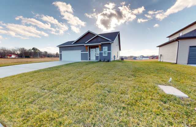 Modern Comfort, Great Location, and Pet-Friendly Living Gallery 3