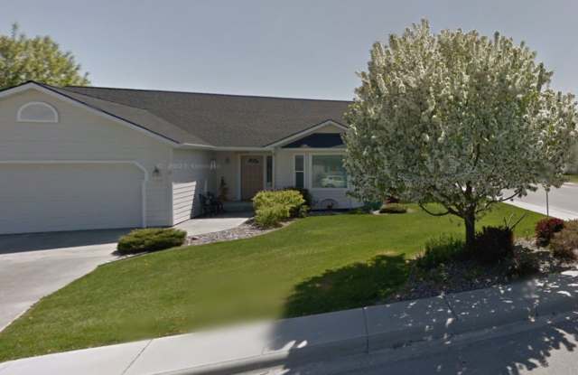 Beautiful 3 bed, 2 bath in the desirable Stonegate Neighborhood photos photos