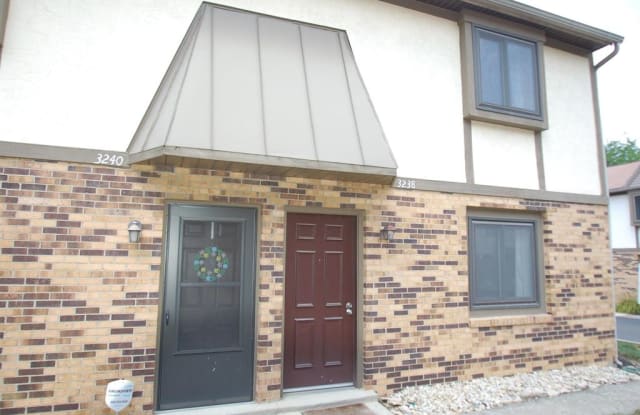 3238 Summerdale Ln - 3238 Summerdale Lane, Columbus, OH 43221