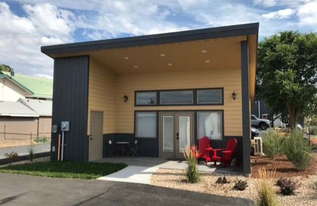 Furnished Cottage in Soap Lake Gallery 1