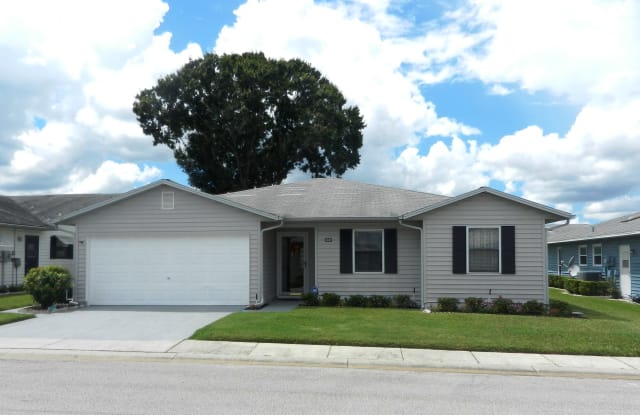 3230 Prairie Dunes Cir W - 3230 Prairie Dunes Circle North, Lakeland, FL 33810